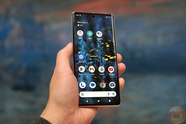 Top 5 smartphone m&#224;n h&#236;nh lớn đ&#225;ng mua nhất năm 2023 - Ảnh 6