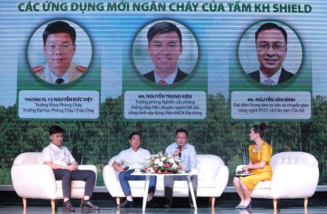 Loạt c&acirc;u hỏi từ c&aacute;c doanh nghiệp về &aacute;p dụng QCVN 06:2021/BXD v&agrave; NĐ 136/2020/NĐ-CP được ba diễn giả giải đ&aacute;p cụ thể