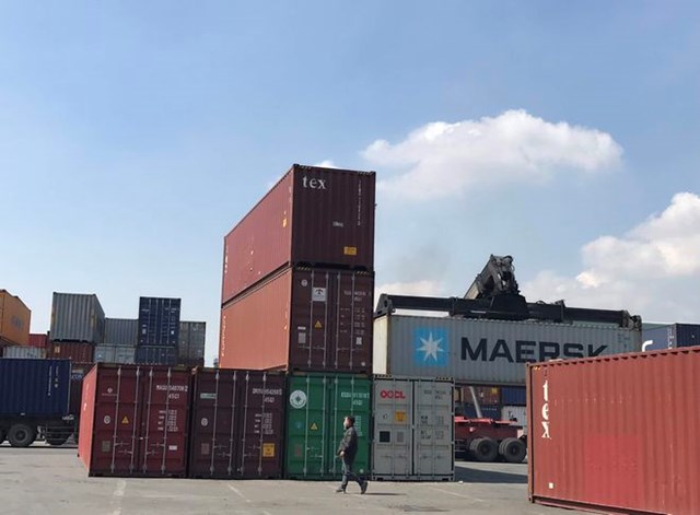 Nhập khẩu từ Trung Quốc tăng 66% trong 2 th&aacute;ng đầu năm. ẢNH: NG.NGA