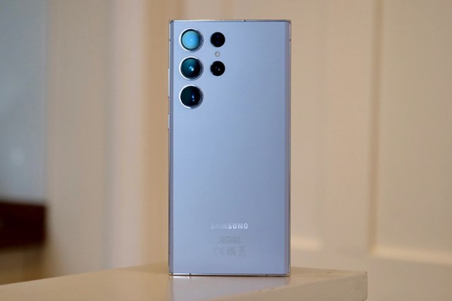 Năm l&#253; do gi&#250;p Samsung trở th&#224;nh thương hiệu điện thoại Android h&#224;ng đầu - Ảnh 1