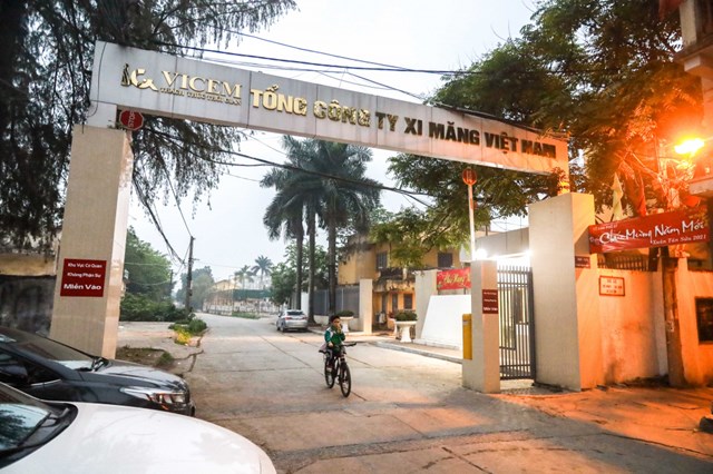 Nằm ở vị tr&iacute; đắc địa kh&aacute;c, Dự &aacute;n Khu tổng hợp Vĩnh Tuy tại ng&otilde; 122 Vĩnh Tuy, quận Hai B&agrave; Trưng được VICEM quản l&yacute; sử dụng từ năm 1959.