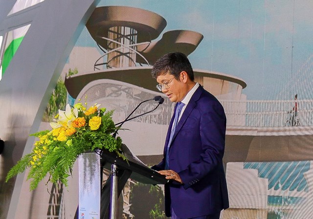 &Ocirc;ng Trần Thanh Hải, Chủ tịch Hội đồng Quản trị Nutifood chia sẻ t&acirc;m huyết v&agrave; l&yacute; do t&agrave;i trợ kinh ph&iacute; x&acirc;y dựng cầu đi bộ qua s&ocirc;ng S&agrave;i G&ograve;n &nbsp;
