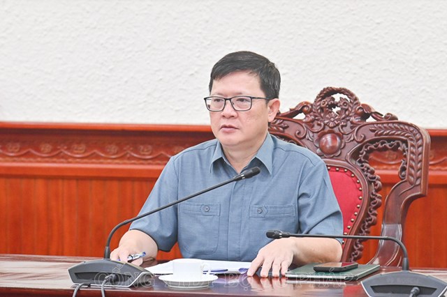 Thứ trưởng Mai Lương Kh&ocirc;i kết luận buổi l&agrave;m việc. &nbsp;