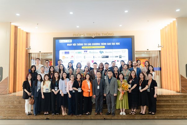 Lễ khai mạc diễn ra th&agrave;nh c&ocirc;ng, tốt đẹp