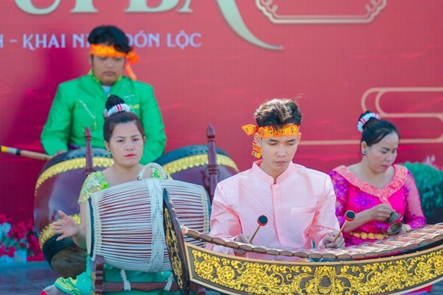 Tưng bừng kh&#244;ng kh&#237; lễ hội tr&#234;n n&#250;i B&#224; Đen (T&#226;y Ninh) trong th&#225;ng 4 - Ảnh 5