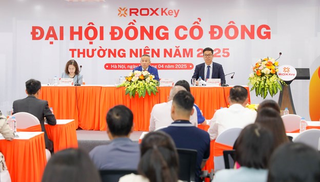 Đại hội đồng cổ đ&ocirc;ng ROX Key 2025 đ&atilde; th&ocirc;ng qua kế hoạch chia cổ tức 15%. &nbsp;