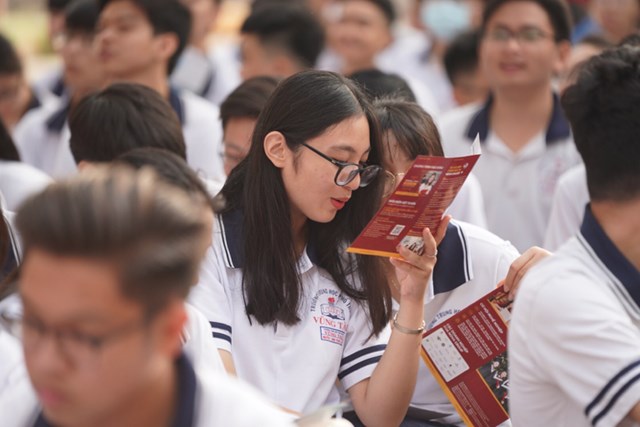 C&aacute;c em học sinh th&iacute;ch th&uacute; với cơ hội thực tập v&agrave; l&agrave;m việc tại NovaGroup sau khi tốt nghiệp Nova College. &nbsp;