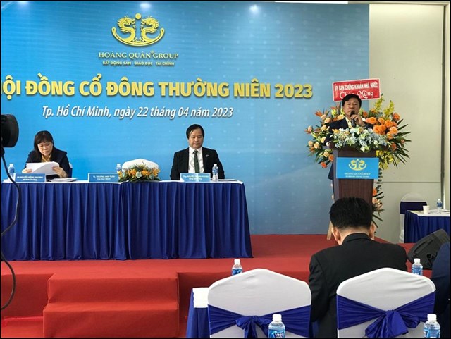 ĐHCĐ Địa Ốc Ho&#224;ng Qu&#226;n (HQC) 2023: Khuyến kh&#237;ch cổ đ&#244;ng b&#225;n bất động sản sẽ nhận hoa hồng 1%, tập trung giải quyết nợ thuế, thặng dư vốn cổ phần v&#224; đưa thị gi&#225; về 10.000 đồng/cổ phiếu - Ảnh 1