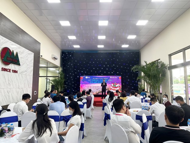 Sự kiện thu h&uacute;t sự quan t&acirc;m của đ&ocirc;ng đảo kh&aacute;ch h&agrave;ng