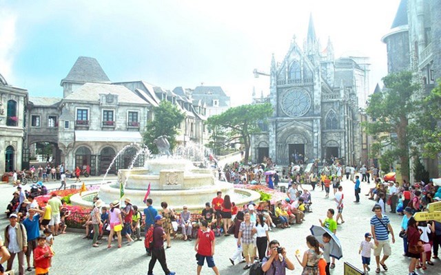 Tăng cường kiểm so&aacute;t gi&aacute; dịch vụ du lịch dịp nghỉ lễ 30/4, 1/5