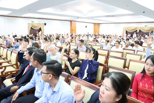 ĐHĐCĐ SAIGONBANK (SGB): Đặt mục ti&#234;u lợi nhuận 300 tỷ đồng cho năm 2025, sắp tăng vốn điều lệ 10% - Ảnh 4