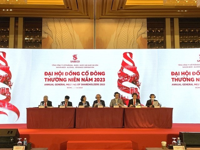 ĐHĐCĐ Sabeco (SAB): Tập trung nguồn lực x&#226;y dựng thương hiệu v&#224; c&#225;c hoạt động ph&#225;t triển thị trường, th&#226;u t&#243;m Sabibeco v&#224; thay CEO - Ảnh 1