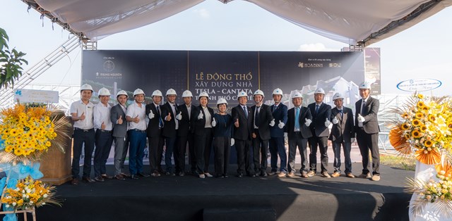Tập đoàn Xây dựng Hòa Bình là nhà thầu chính thi công giai đoạn 1.