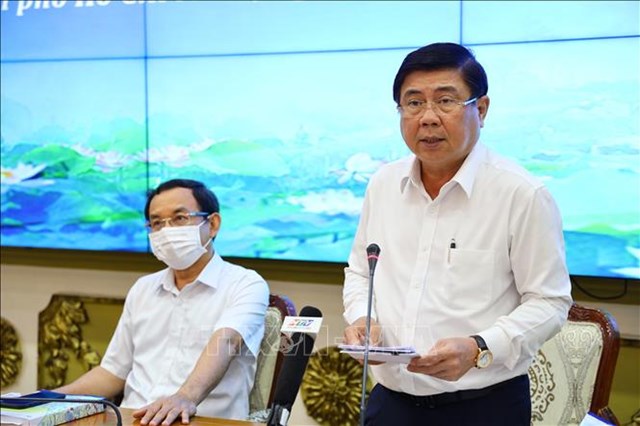 &nbsp;Chủ tịch UBND TP HCM Nguyễn Th&agrave;nh Phong ph&aacute;t biểu tại Hội thảo. &nbsp;