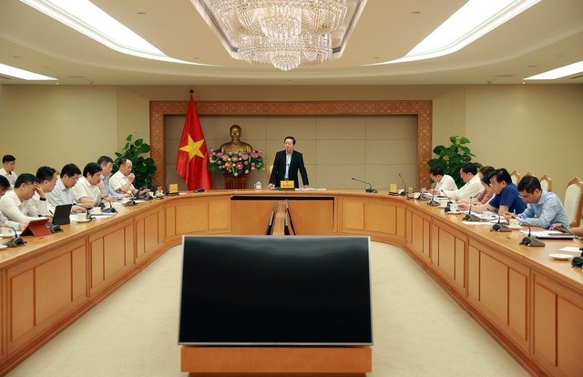 Ph&oacute; Thủ tướng Trần Hồng H&agrave; y&ecirc;u cầu đến năm 2025 phải h&igrave;nh th&agrave;nh được những đơn vị truyền th&ocirc;ng đối ngoại chủ lực (truyền h&igrave;nh, ph&aacute;t thanh, b&aacute;o viết, nh&agrave; xuất bản)