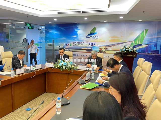 Một th&#224;nh vi&#234;n HĐQT cho Bamboo Airways vay t&#237;n chấp hơn 7.700 tỷ đồng - Ảnh 1