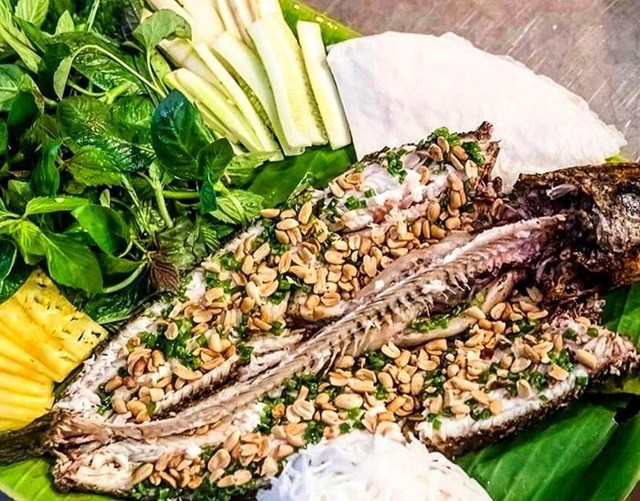 Kh&#225;m ph&#225; sản vật miền Nam Việt Nam (Kỳ 10): b&#244;ng đi&#234;n điển, b&#244;ng s&#250;ng mắm kho, c&#225; l&#243;c nướng trui, nem Lai Vung - Ảnh 4