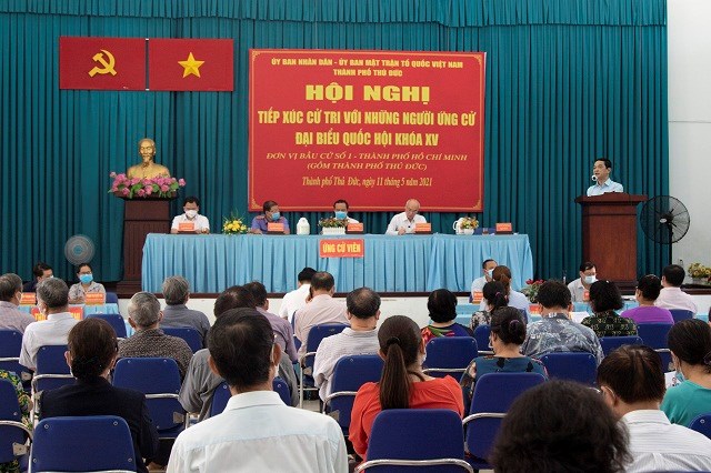 To&agrave;n cảnh hội nghị.
