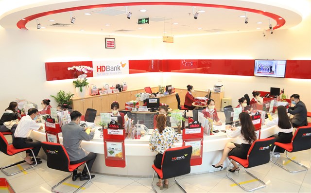 HDBank (HDB) chốt quyền trả cổ tức bằng tiền mặt tỷ lệ 10% - Ảnh 1