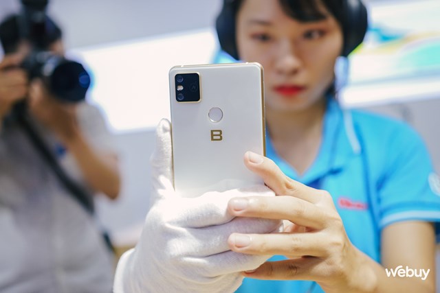 Tr&#242;n 4 năm Bphone B86: Mẫu smartphone “Make in Vietnam” cuối c&#249;ng của Bkav - Ảnh 2