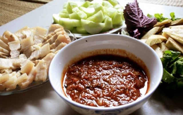 Kh&#225;m ph&#225; sản vật miền Nam Việt Nam (Kỳ 12): mắm Ch&#226;u Đốc, tung l&#242; m&#242;, c&#225; b&#244;ng lau V&#224;m Nao, cơm nị - c&#224; p&#250;a - Ảnh 1