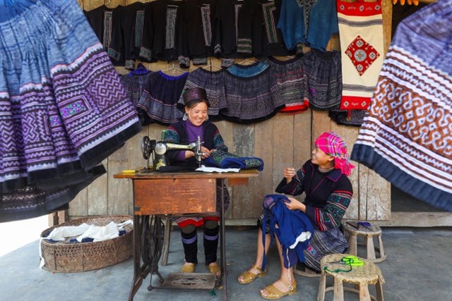 Nh&agrave; H&rsquo;mong tại Kh&ocirc;ng gian văn h&oacute;a T&acirc;y Bắc &nbsp;