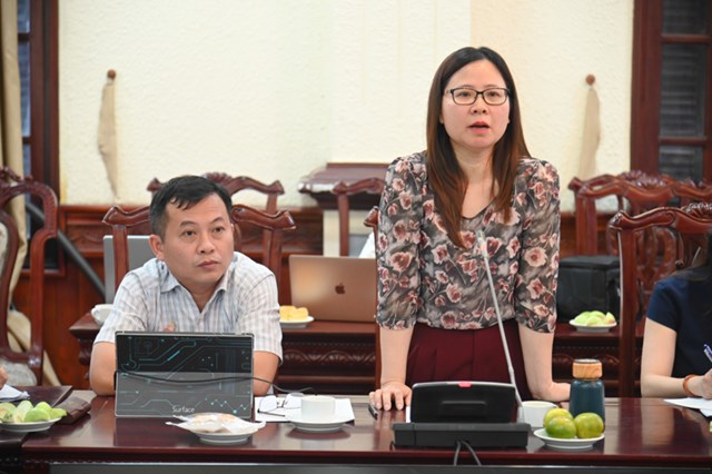 Đại diện Cục&nbsp;Đăng k&yacute; quốc gia giao dịch bảo đảm&nbsp;ph&aacute;t biểu tại Tọa đ&agrave;m