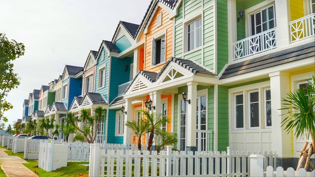 Second home Florida của NovaWorld Phan Thiet được nhi&ecirc;̀u nhà đ&acirc;̀u tư quan t&acirc;m nhờ ti&ecirc;̀m năng sinh lời đa dạng. Ảnh thực t&ecirc;́ dự án tháng 05/2021 &nbsp;
