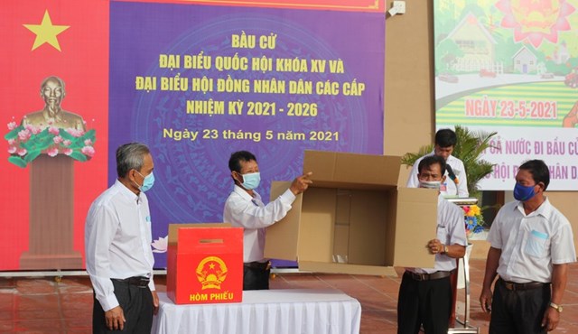 Cử tri Đất Mũi gửi trọn niềm tin v&#224;o l&#225; phiếu - Ảnh 2