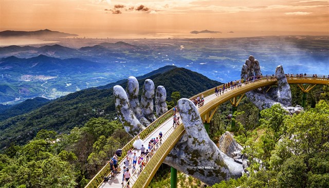 C&acirc;̀u Vàng tại Sun World Ba Na Hills &nbsp;
