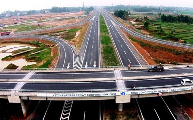 Đẩy nhanh giải ph&#243;ng mặt bằng trong Dự &#225;n cao tốc tr&#234;n tuyến Bắc  - Nam  - Ảnh 2