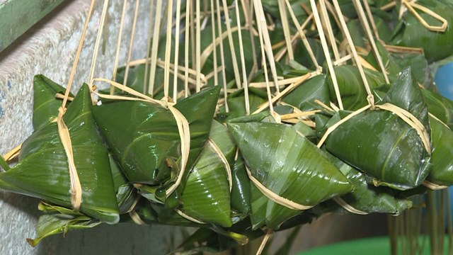 Kh&#225;m ph&#225; sản vật miền Nam Việt Nam (Kỳ 17): bưởi Năm Roi B&#236;nh Minh, cam s&#224;nh Tam B&#236;nh, ch&#244;m ch&#244;m B&#236;nh H&#242;a Phước, b&#225;nh &#250; Vĩnh Long - Ảnh 6