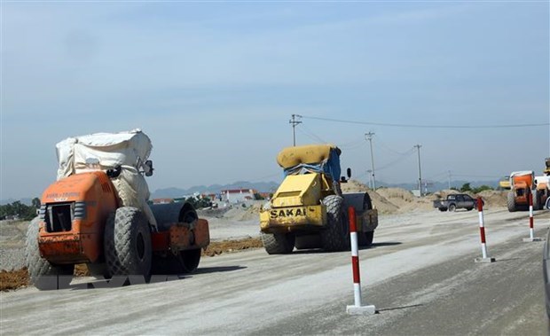 Đẩy nhanh giải ph&#243;ng mặt bằng trong Dự &#225;n cao tốc tr&#234;n tuyến Bắc  - Nam  - Ảnh 1