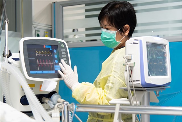 Sau Bắc Giang, Sun Group hỗ trợ Bắc Ninh 50 tỷ lắp đặt Trung t&#226;m Hồi sức t&#237;ch cực  - Ảnh 3