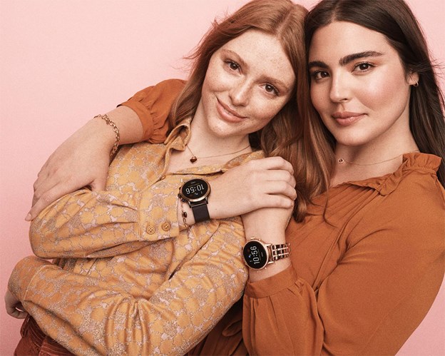 Top các đồng hồ được giới nữ ưa chuộng nhất năm 2021, đứng đầu vẫn là "táo cắn dở" - Ảnh 1