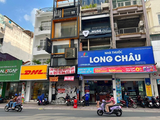 Ph&#226;n kh&#250;c bất động sản &#39;nh&#224; mặt phố&#39; vẫn h&#250;t kh&#225;ch - Ảnh 1