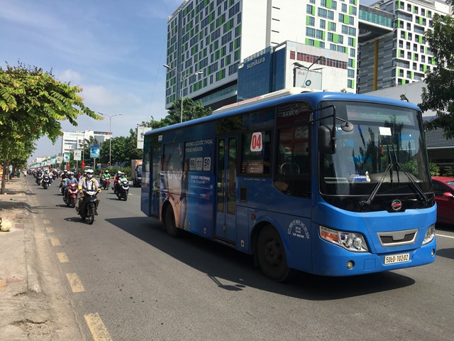TP HCM kiến nghị giảm l&#227;i suất, gi&#227;n nợ với c&#225;c đơn vị kinh doanh vận tải h&#224;nh kh&#225;ch - Ảnh 1