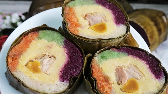 Kh&#225;m ph&#225; sản vật miền Nam Việt Nam (Kỳ 20): b&#225;nh t&#233;t ba m&#224;u, b&#225;nh cống Cần Thơ, cơm ch&#225;y kho quẹt, lẩu mắm T&#226;y Đ&#244; - Ảnh 2