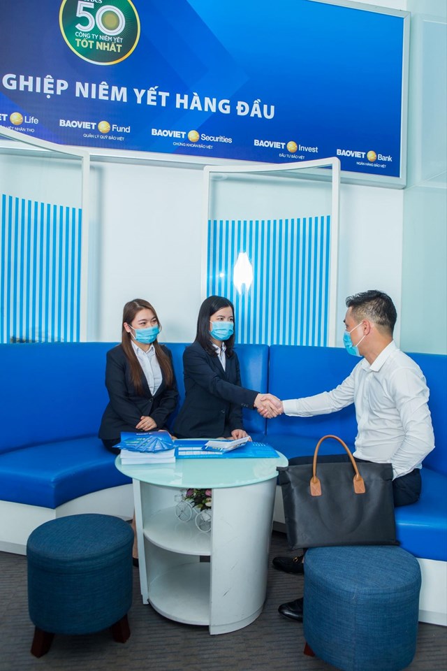 Tập đo&#224;n Bảo Việt (BVH): 5 năm li&#234;n tiếp được vinh danh tại ASRA,9 năm li&#234;n tiếp trong Top 50 c&#244;ng ty ni&#234;m yết tốt nhất Việt Nam  - Ảnh 1