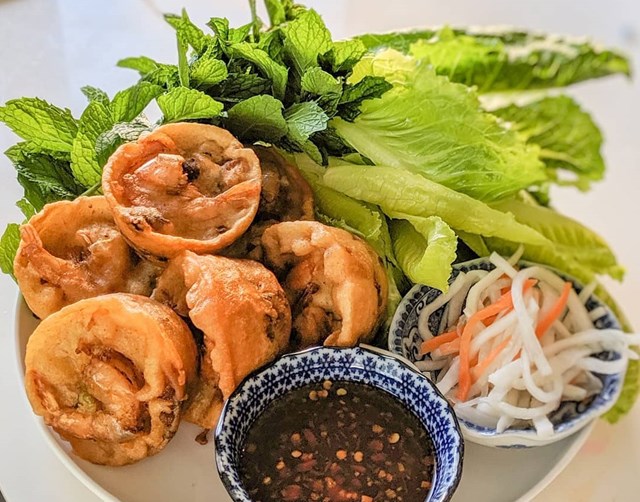 B&aacute;nh cống Cần Thơ.