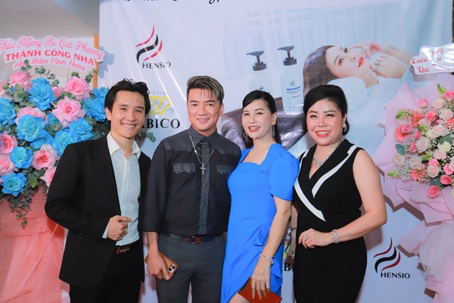 Diễn giả Bi Roen - Người truyền cảm hứng đến các leader, CEO của ngành tóc - Ảnh 1