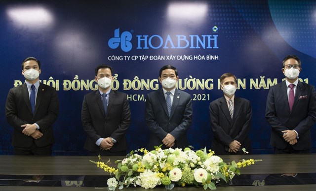 ĐHCĐ H&#242;a B&#236;nh: Tho&#225;i vốn thu về 500-800 tỷ đồng, trả lời c&#226;u hỏi về l&#224;m gi&#225; cổ phiếu - Ảnh 1