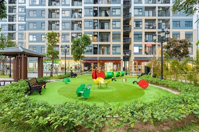 Thuộc ph&acirc;n khu The Sakura, SA2 v&agrave; SA3 đ&atilde; hiện hữu v&agrave; sẵn s&agrave;ng b&agrave;n giao ngay gi&uacute;p nh&agrave; đầu tư thu về lợi nhuận nhanh ch&oacute;ng. &nbsp;