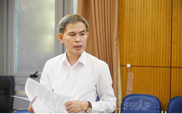 Đồng ch&iacute; L&ecirc; Xu&acirc;n Hồng, Cục trưởng Cục Bổ trợ tư ph&aacute;p, Bộ Tư ph&aacute;p &nbsp;
