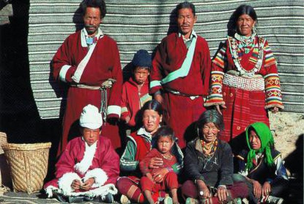 Chế độ mẫu hệ cũng tồn tại ở Himalaya.