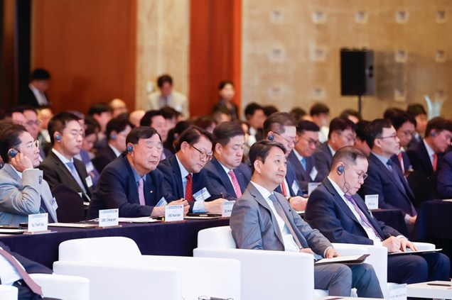 Diễn đ&agrave;n doanh nghiệp Việt Nam &ndash; H&agrave;n Quốc c&oacute; sự tham dự của l&atilde;nh đạo c&aacute;c bộ, ng&agrave;nh, địa phương v&agrave; doanh nghiệp Việt Nam - H&agrave;n Quốc (Ảnh: VGP/Nhật Bắc). &nbsp;
