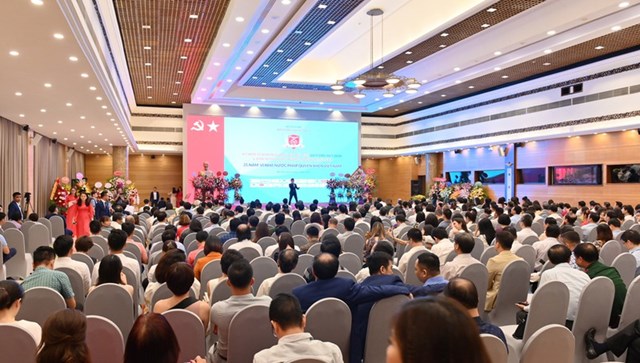 Những người l&agrave;m B&aacute;o PLVN qua nhiều thế hệ lu&ocirc;n x&aacute;c định PLVN&nbsp;l&agrave; cơ quan b&aacute;o ch&iacute; c&aacute;ch mạng, phục vụ Đảng, Nh&agrave; nước v&agrave; Nh&acirc;n d&acirc;n th&ocirc;ng qua việc tuy&ecirc;n truyền c&aacute;c chủ trương của Đảng, ch&iacute;nh s&aacute;ch ph&aacute;p luật của Nh&agrave; nước, đặc biệt l&agrave; vai tr&ograve; cơ quan ng&ocirc;n luận của Bộ, ng&agrave;nh Tư ph&aacute;p.