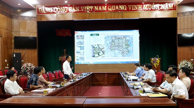 To&agrave;n cảnh buổi l&agrave;m việc. Nguồn: Dienbien.gov
