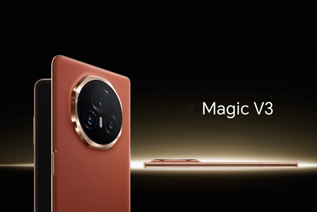 Đối thủ của Galaxy Z Fold6 ch&#237;nh thức ra mắt: Th&#226;n m&#225;y si&#234;u mỏng chỉ 4,35mm, nhẹ hơn, gi&#225; cũng rẻ hơn tới 13 triệu đồng - Ảnh 1