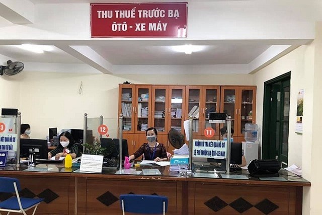 Dự kiến triển khai dịch vụ nộp lệ ph&iacute; trước bạ điện tử đối với &ocirc; t&ocirc;, xe m&aacute;y trong qu&yacute; 3/2020 (Ảnh minh họa: KT)